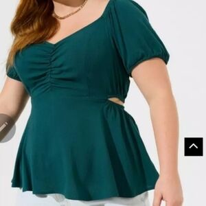 NWOT TORRID 2X Babydoll Rayon Slub With Side Cutouts Top